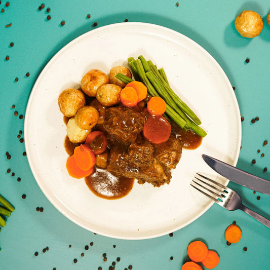Roast Lamb, Roasted Potatoes and Veg